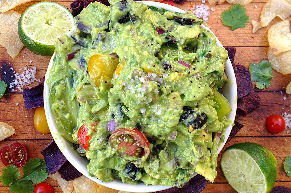 Black Olive Guacamole | NYCT.me